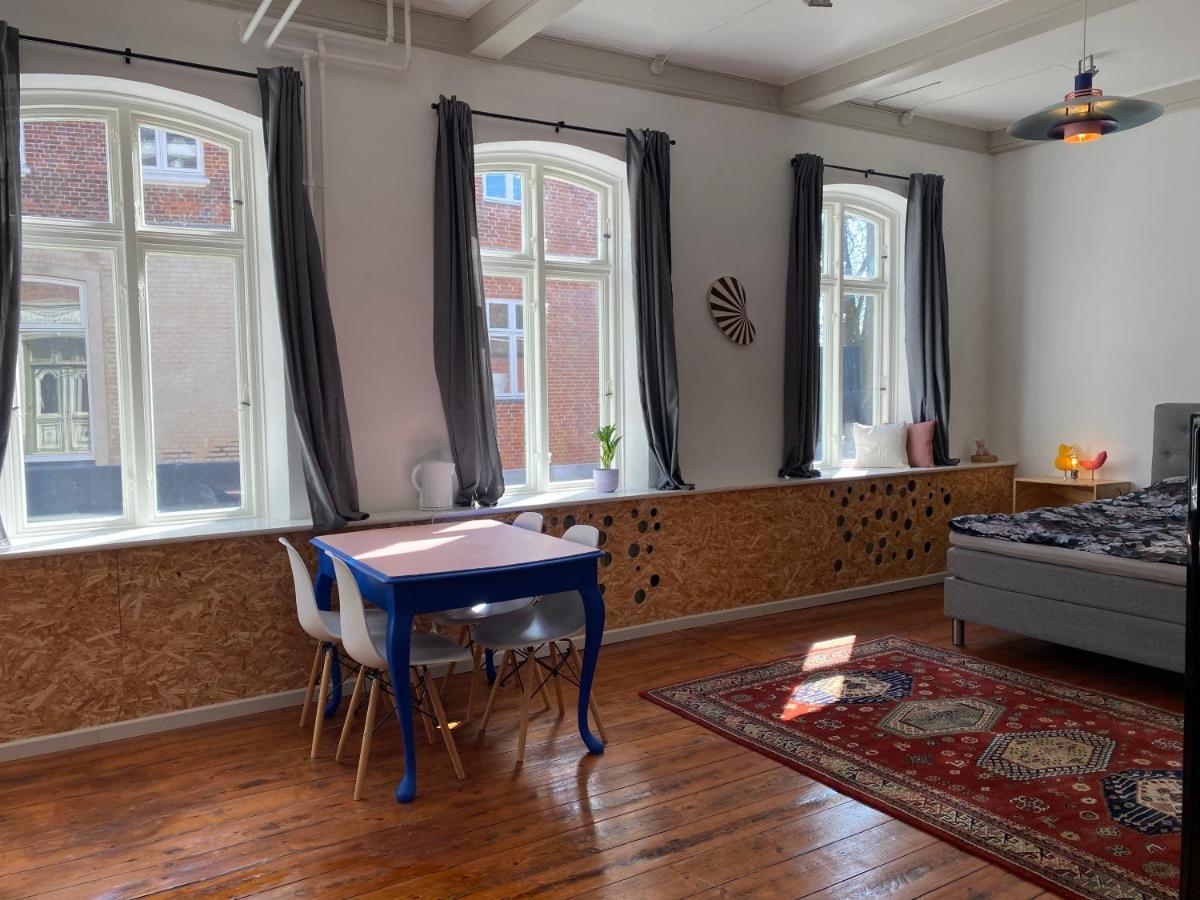 Gallery Studio In The Heart Of Гейєр  Екстер'єр фото