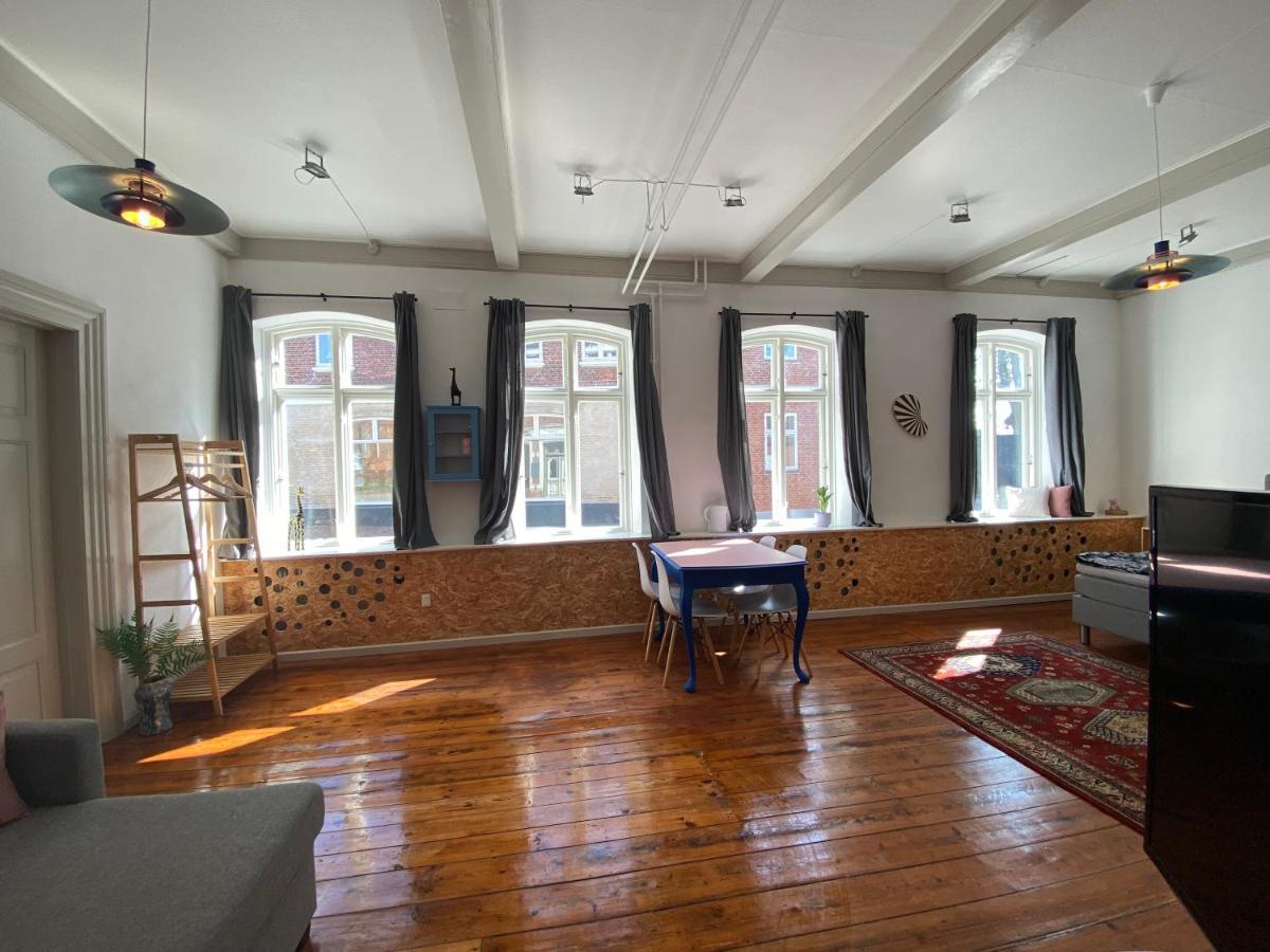 Gallery Studio In The Heart Of Гейєр  Екстер'єр фото